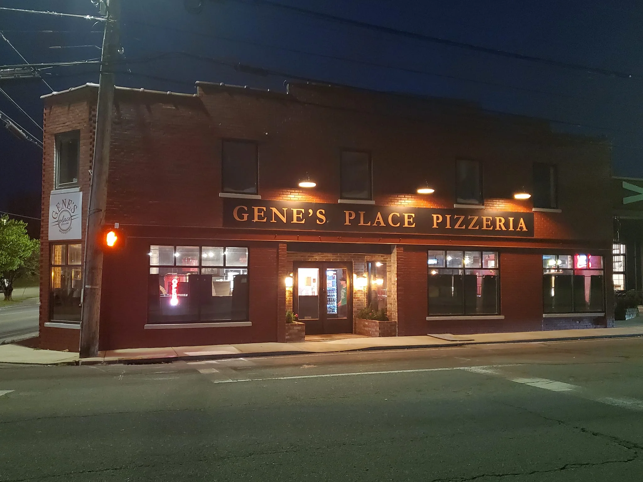 Gene's Place Pizzeria & Pub